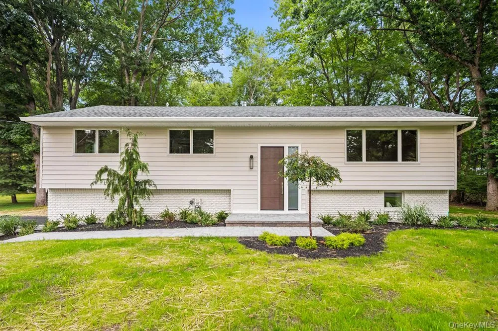142 Little Tor Road New City, NY 10956