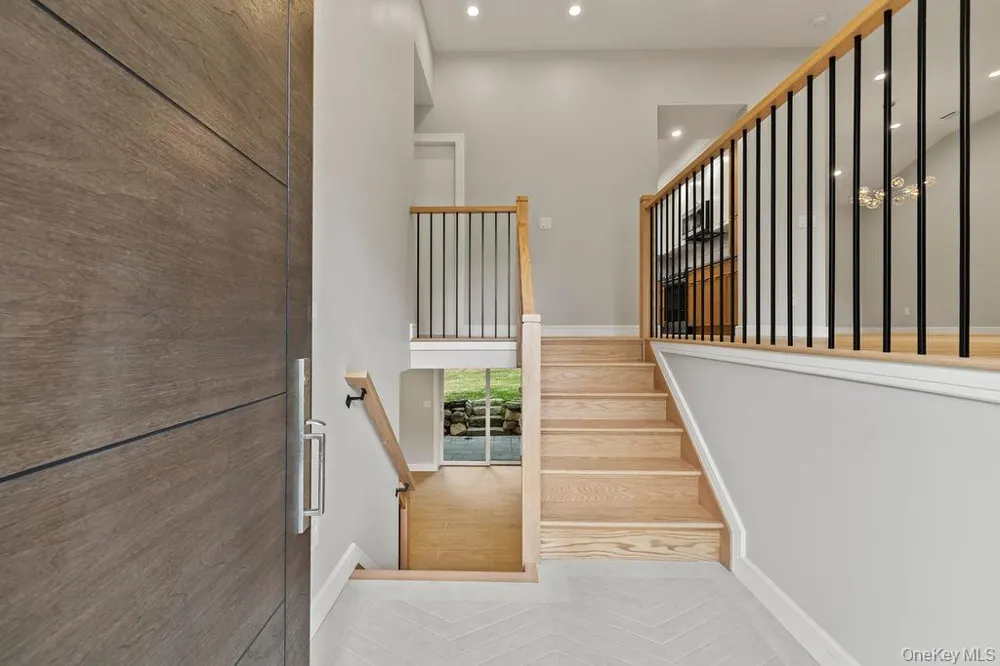 142 Little Tor Road New City, NY 10956
