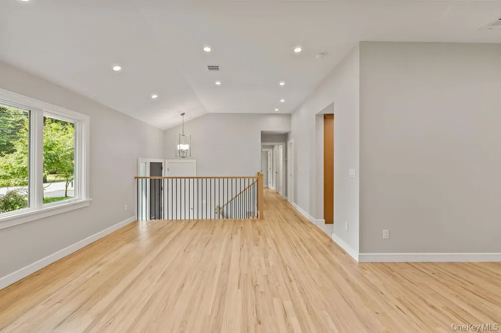 142 Little Tor Road New City, NY 10956
