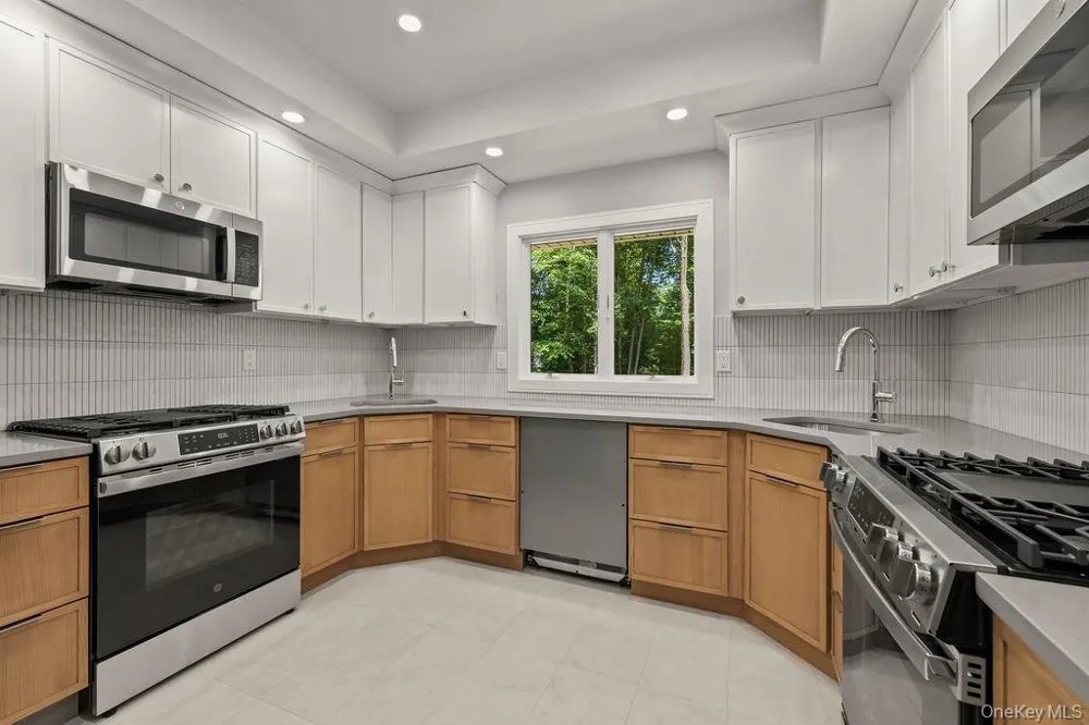 142 Little Tor Road New City, NY 10956