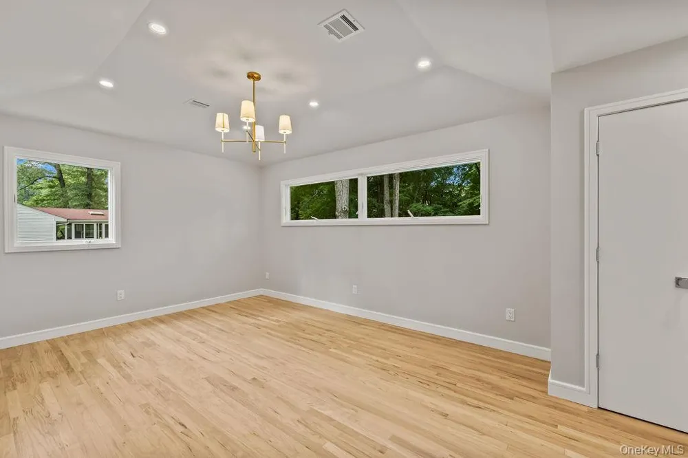 142 Little Tor Road New City, NY 10956