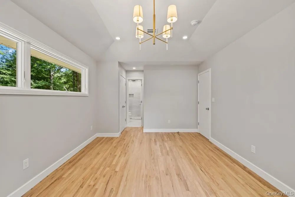 142 Little Tor Road New City, NY 10956