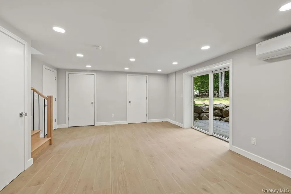 142 Little Tor Road New City, NY 10956