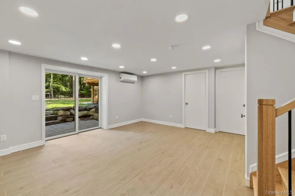 142 Little Tor Road New City, NY 10956