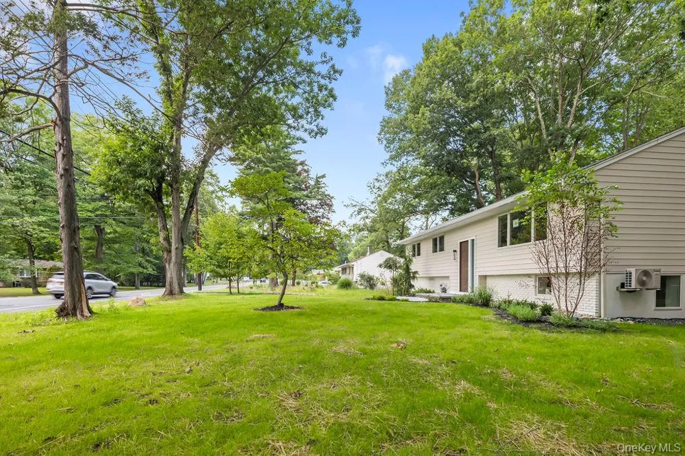 142 Little Tor Road New City, NY 10956
