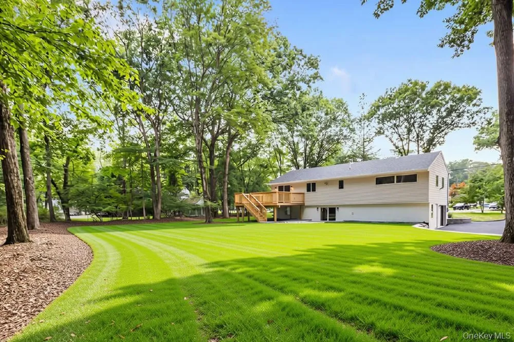 142 Little Tor Road New City, NY 10956