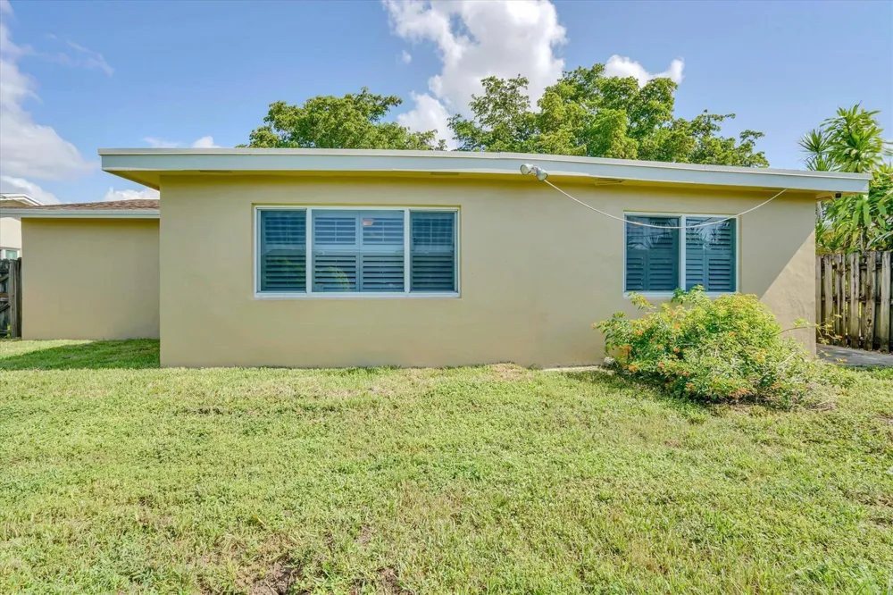 10270 NW 24TH COURT Sunrise, FL 33322