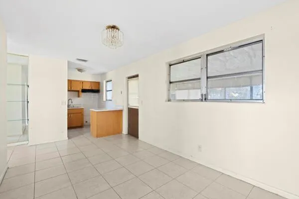 110 SW 12TH AVENUE South Bay, FL 33493