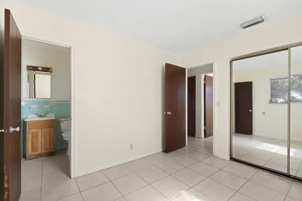 110 SW 12TH AVENUE South Bay, FL 33493