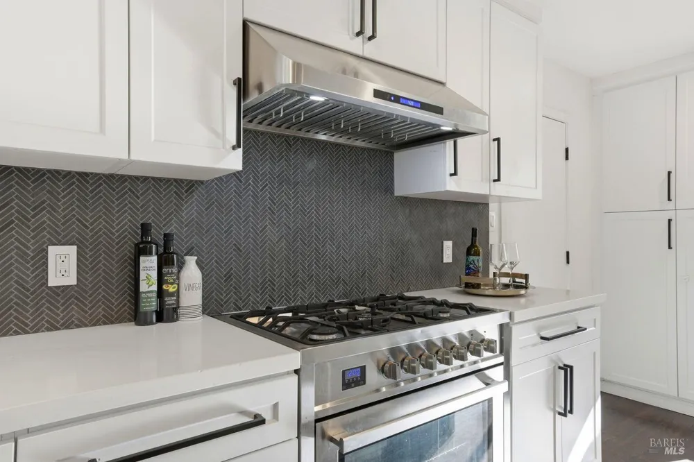 4541 Rinconada Drive Santa Rosa, CA 95409