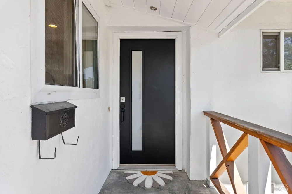 4541 Rinconada Drive Santa Rosa, CA 95409