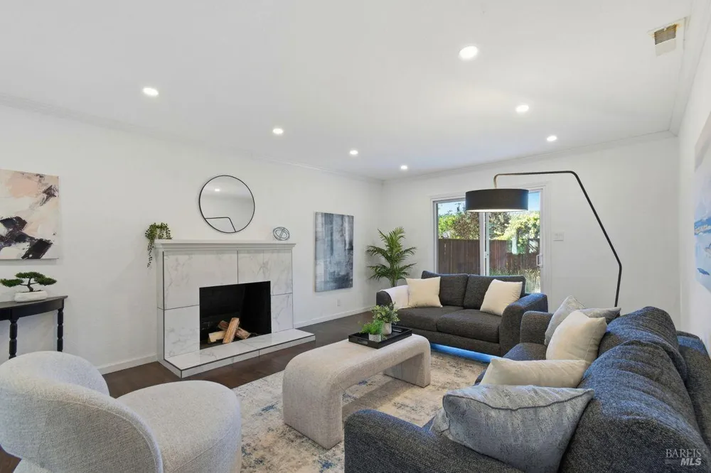 4541 Rinconada Drive Santa Rosa, CA 95409