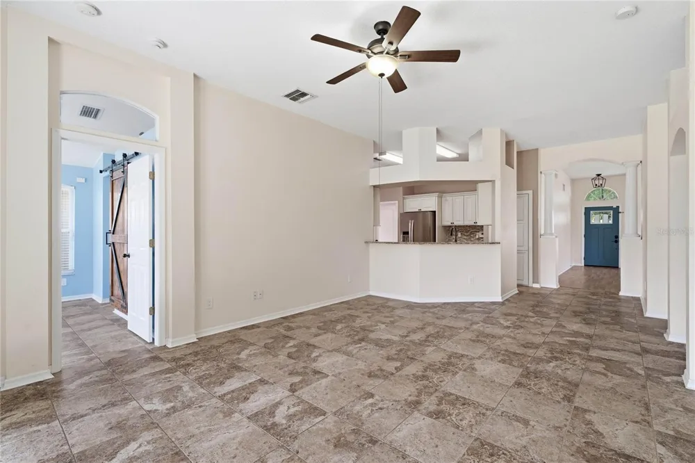 19520 MORDEN BLUSH DRIVE Lutz, FL 33558