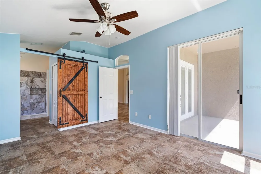 19520 MORDEN BLUSH DRIVE Lutz, FL 33558