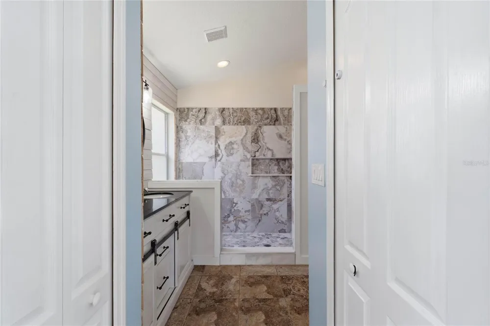 19520 MORDEN BLUSH DRIVE Lutz, FL 33558