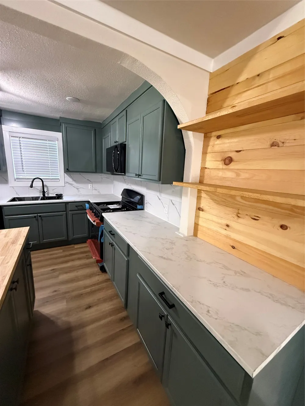 405 W Hall Street Bangs, TX 76823