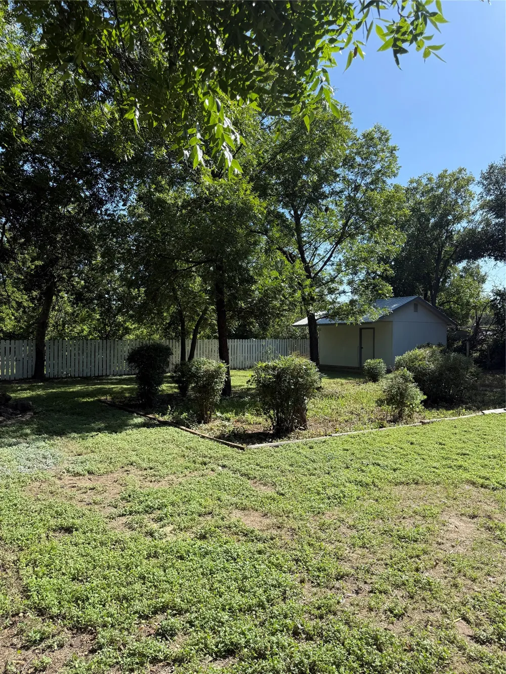 405 W Hall Street Bangs, TX 76823