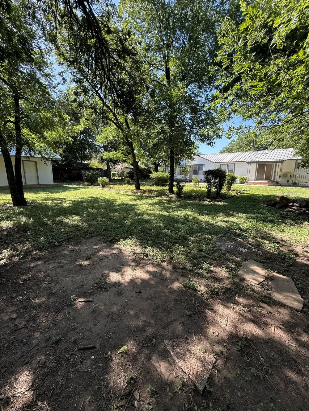 405 W Hall Street Bangs, TX 76823
