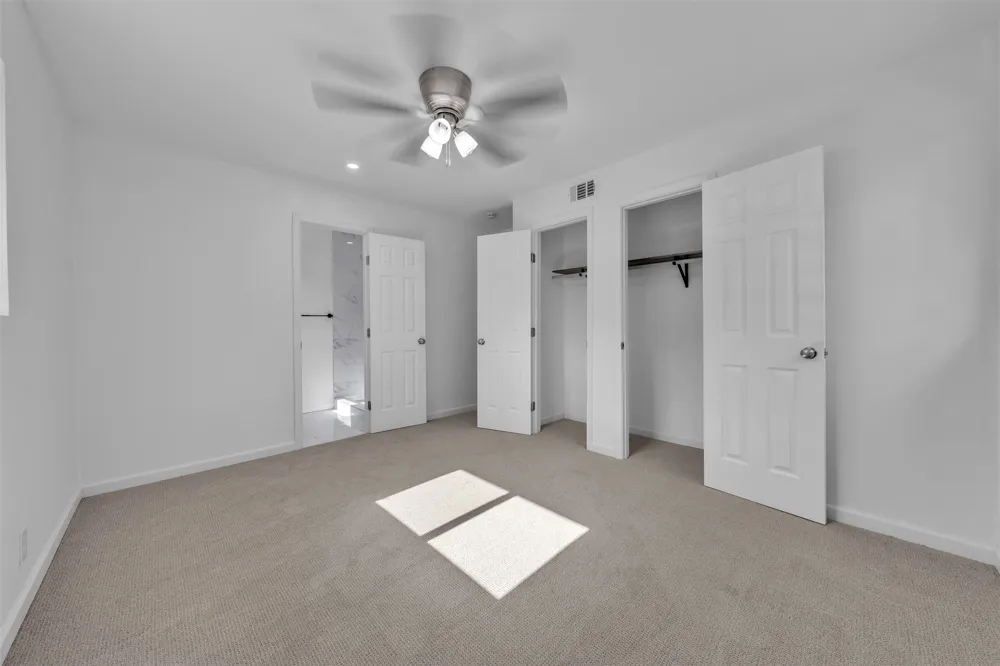 408 Simmons Drive Hurst, TX 76053