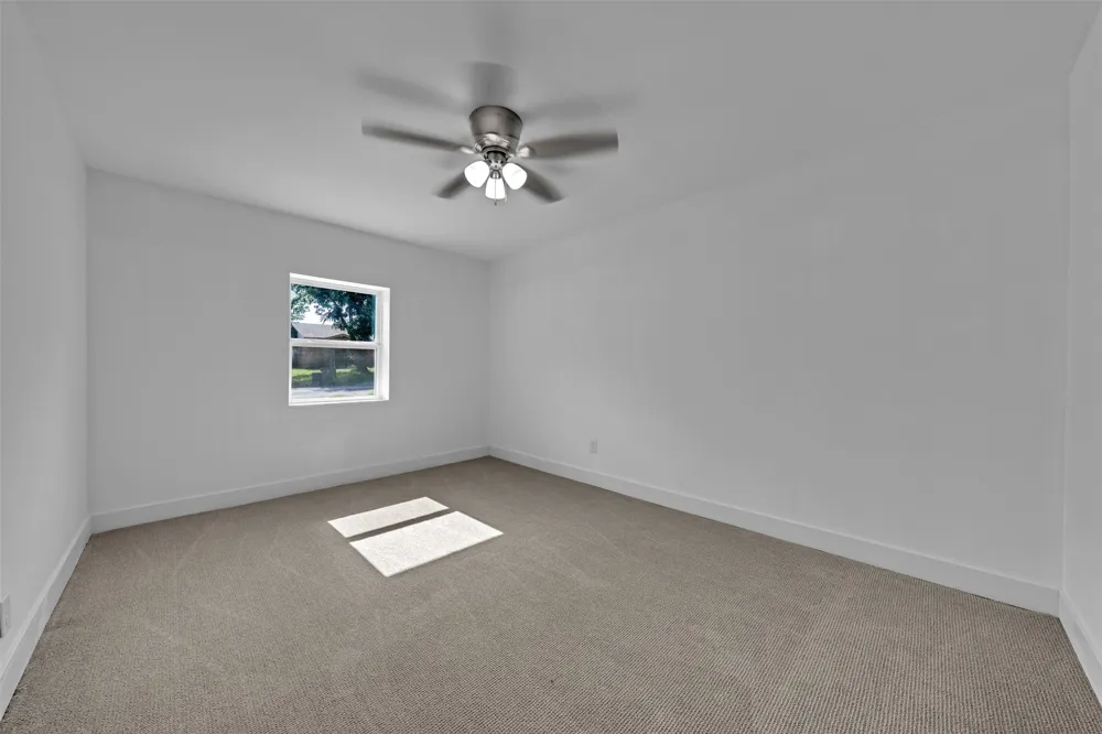 408 Simmons Drive Hurst, TX 76053