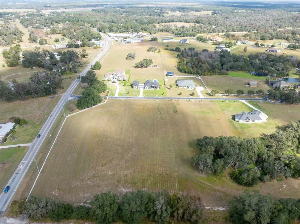 103 ALAFIA ESTATES LANE Plant City, FL 33567