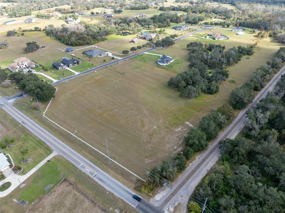 103 ALAFIA ESTATES LANE Plant City, FL 33567