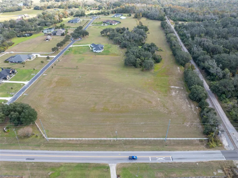 103 ALAFIA ESTATES LANE Plant City, FL 33567