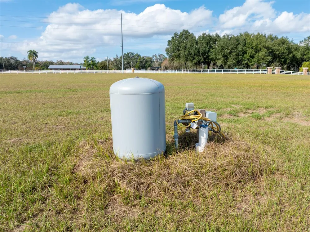 103 ALAFIA ESTATES LANE Plant City, FL 33567