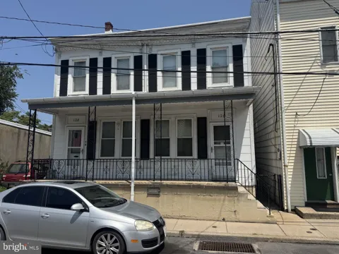 126 LEWIS STREET