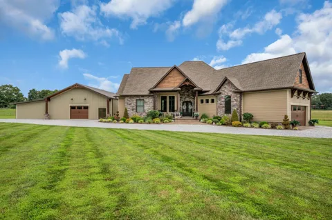 1261 Highway 48 S