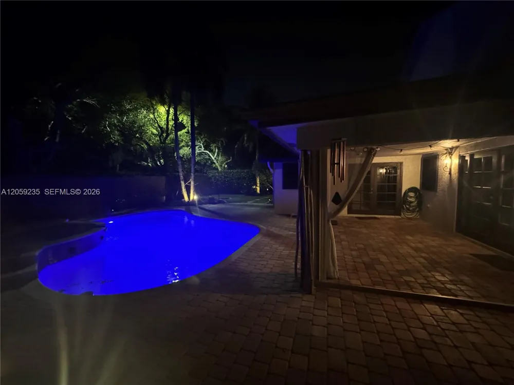 3160 Peachtree Cir Davie, FL 33328