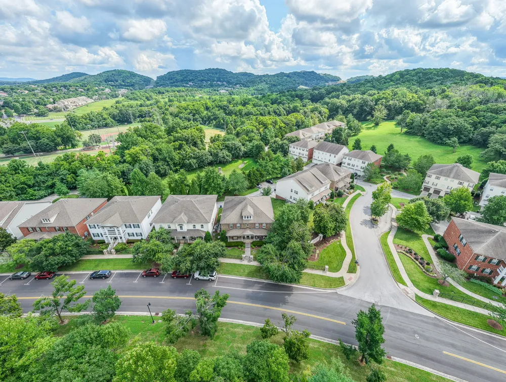 2006 Turning Wheel Ln #2006 Franklin, TN 37067