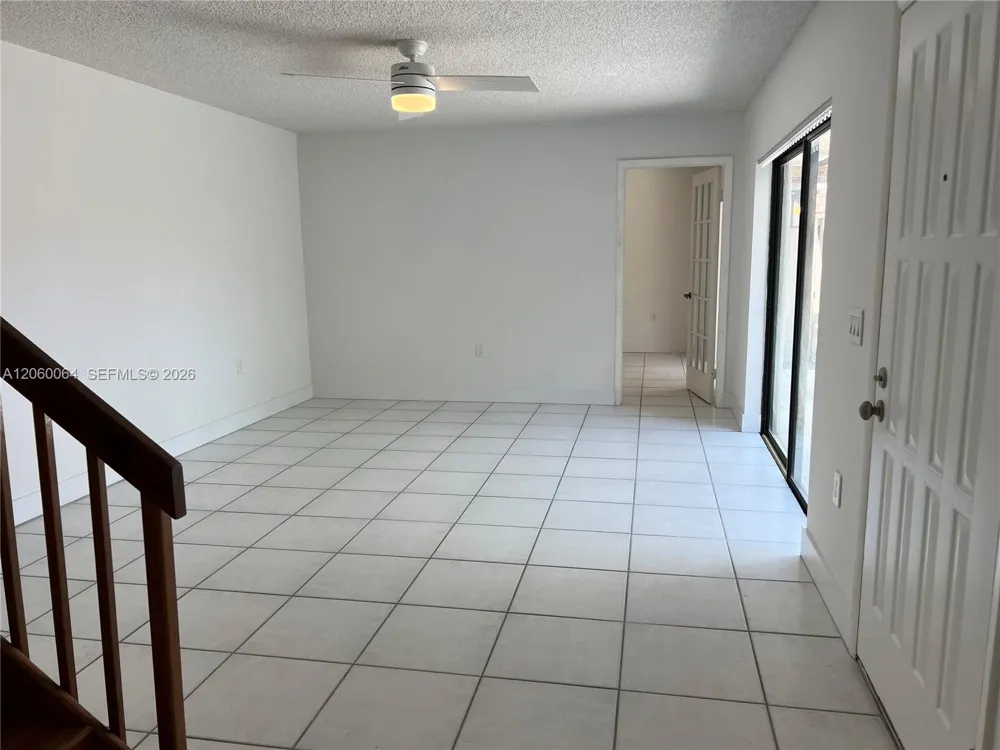 9105 SW 19th Pl #A Davie, FL 33324