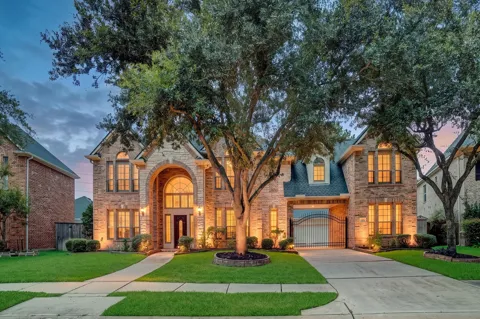14323 Horizon Falls Lane
