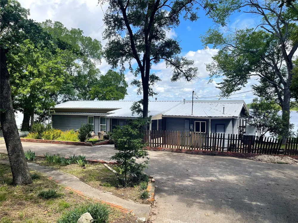 346 Lcr Redbud A Mexia, TX 76667