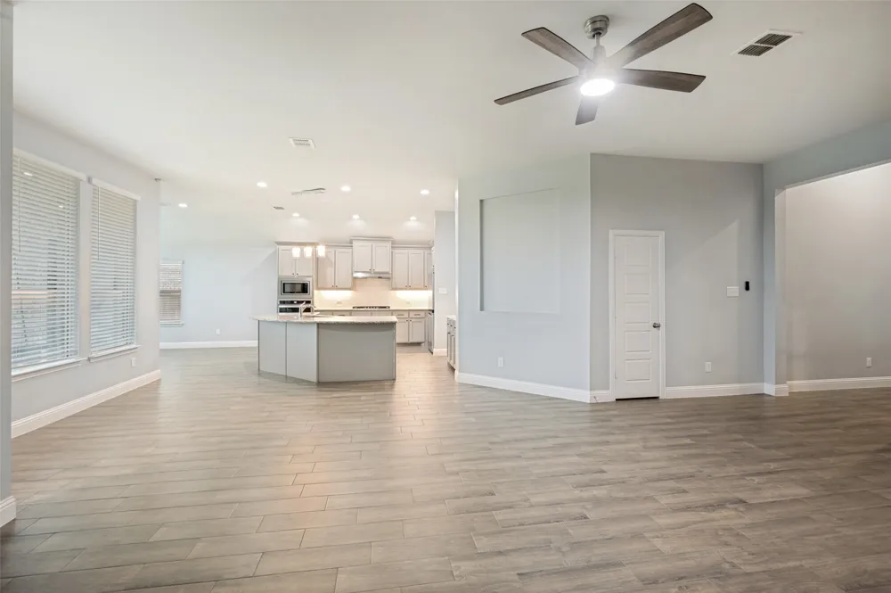 230 Clairmont Drive Ponder, TX 76259