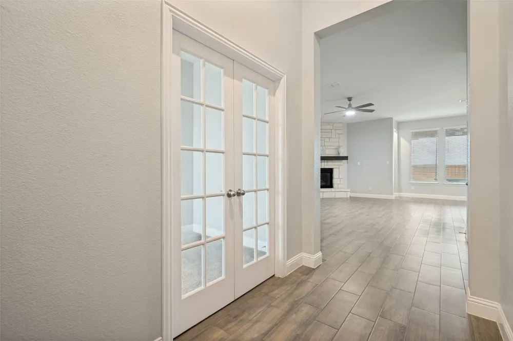 230 Clairmont Drive Ponder, TX 76259