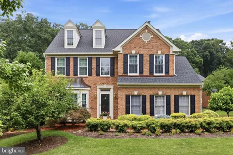 2 CROSSCUT COURT
