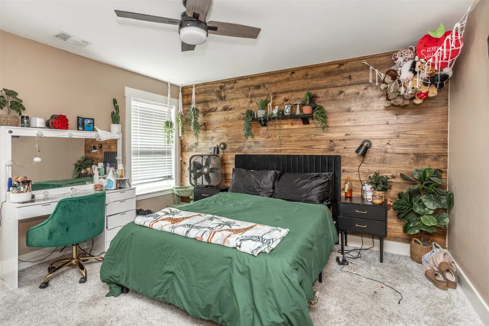 1205 Northshore Lane Valley View, TX 76272