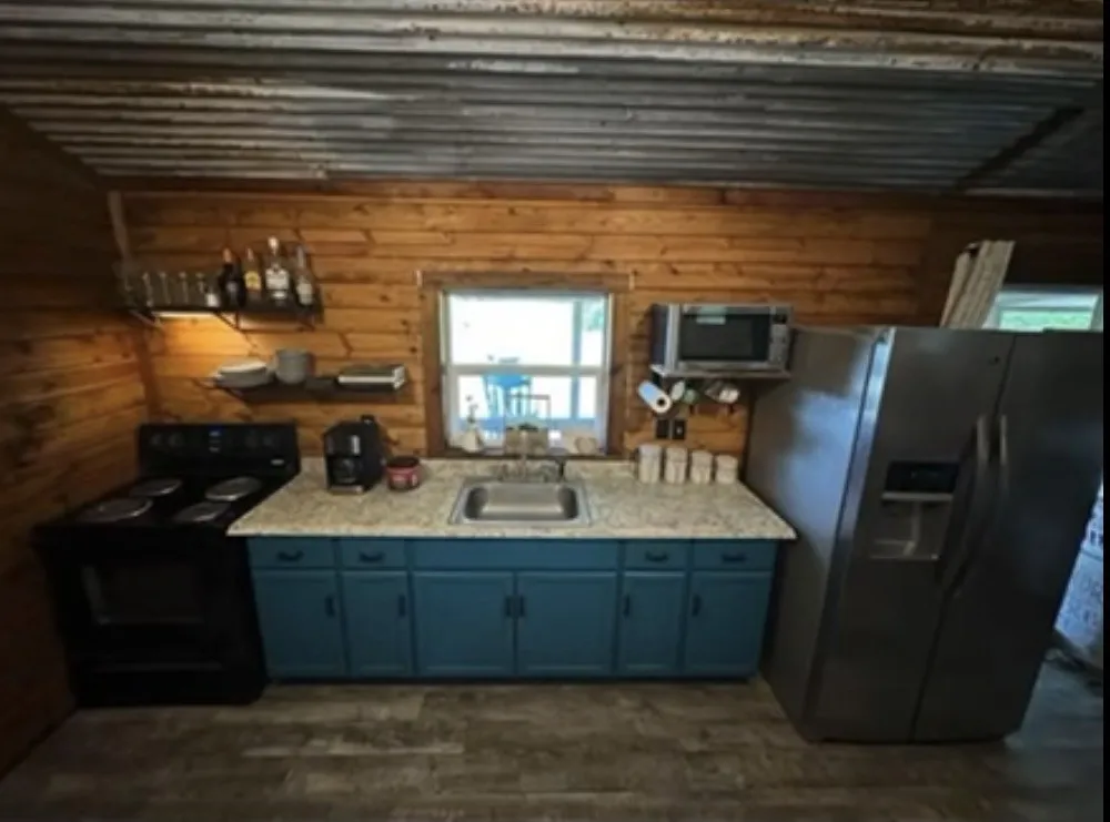 1205 Northshore Lane Valley View, TX 76272