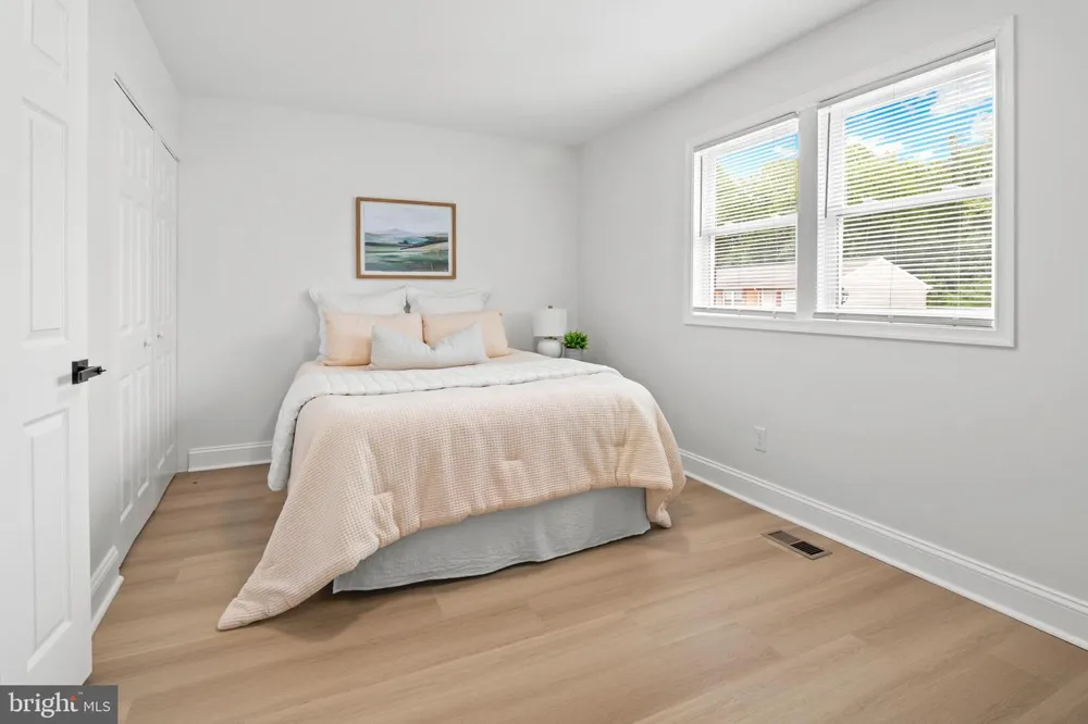 38 HERITAGE COURT Annapolis, MD 21401