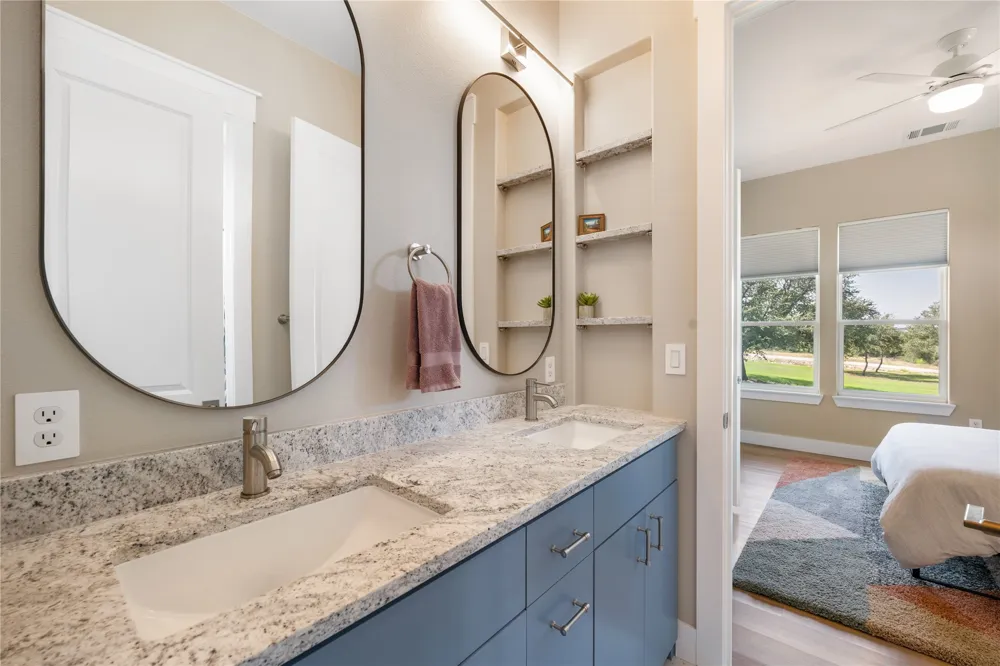 1516 E Flying Owl Drive Johnson City, TX 78636