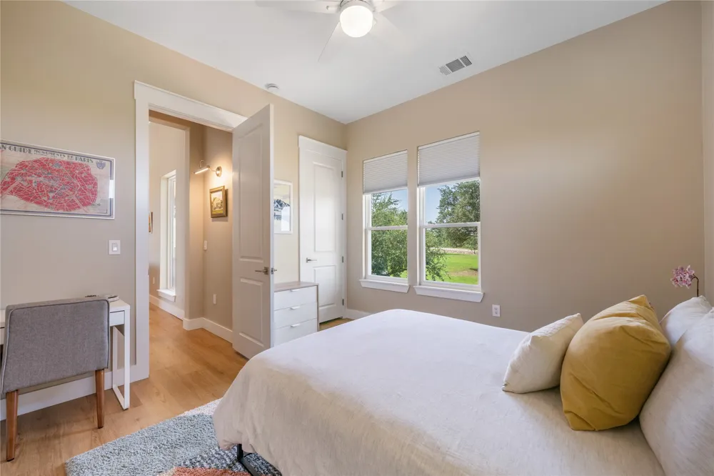 1516 E Flying Owl Drive Johnson City, TX 78636