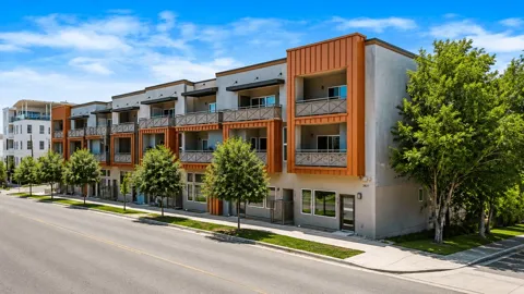 2827 Manor Road #2202