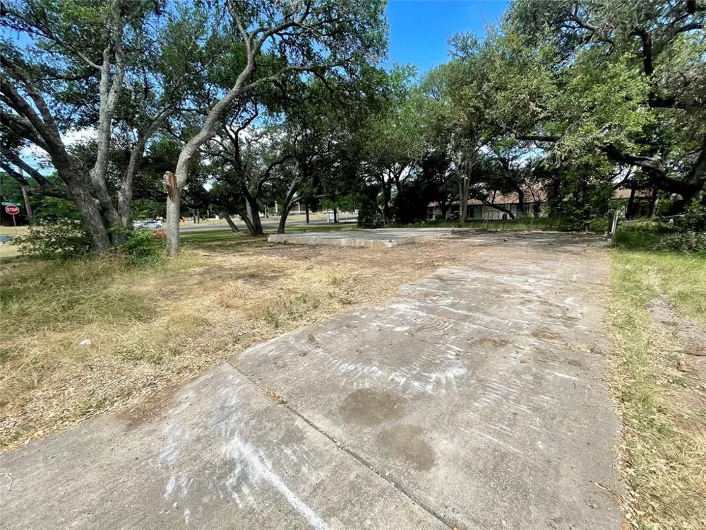 5508 Kings Highway Austin, TX 78745