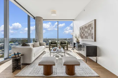 44 East Avenue #1407