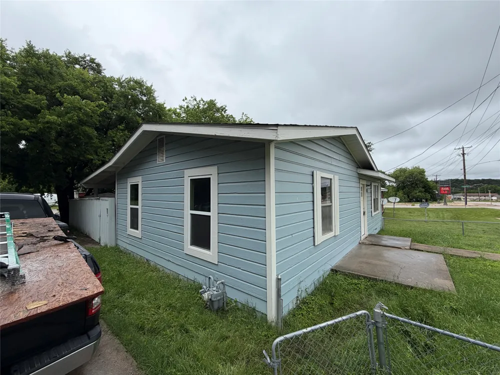 403 1st Street Copperas Cove, TX 76522