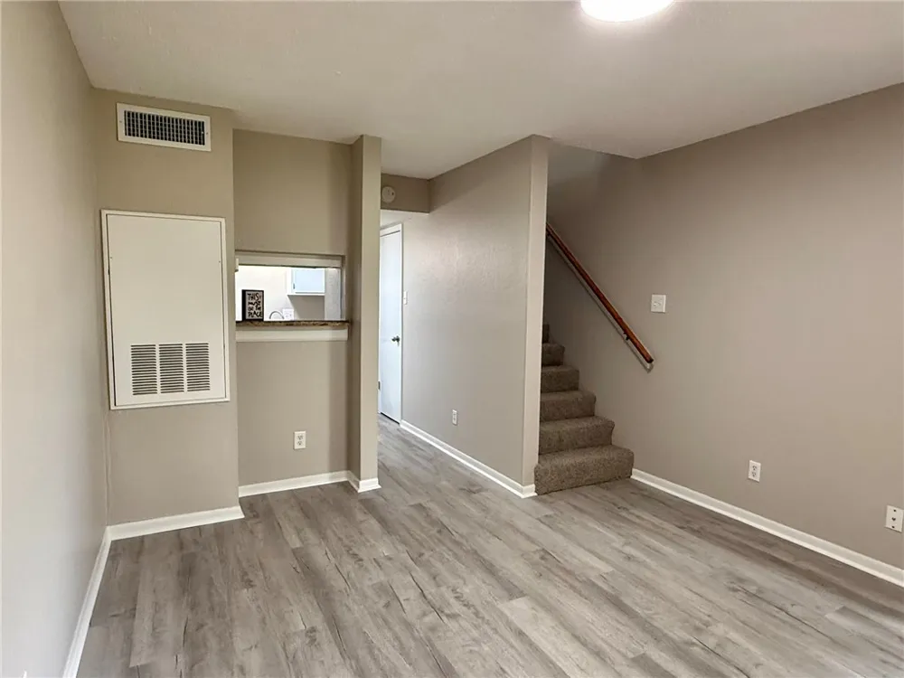 4403 Carter Creek Parkway #5 Bryan, TX 77802