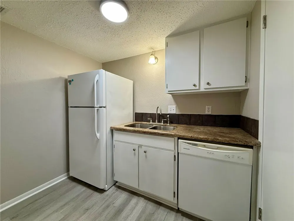 4403 Carter Creek Parkway #5 Bryan, TX 77802