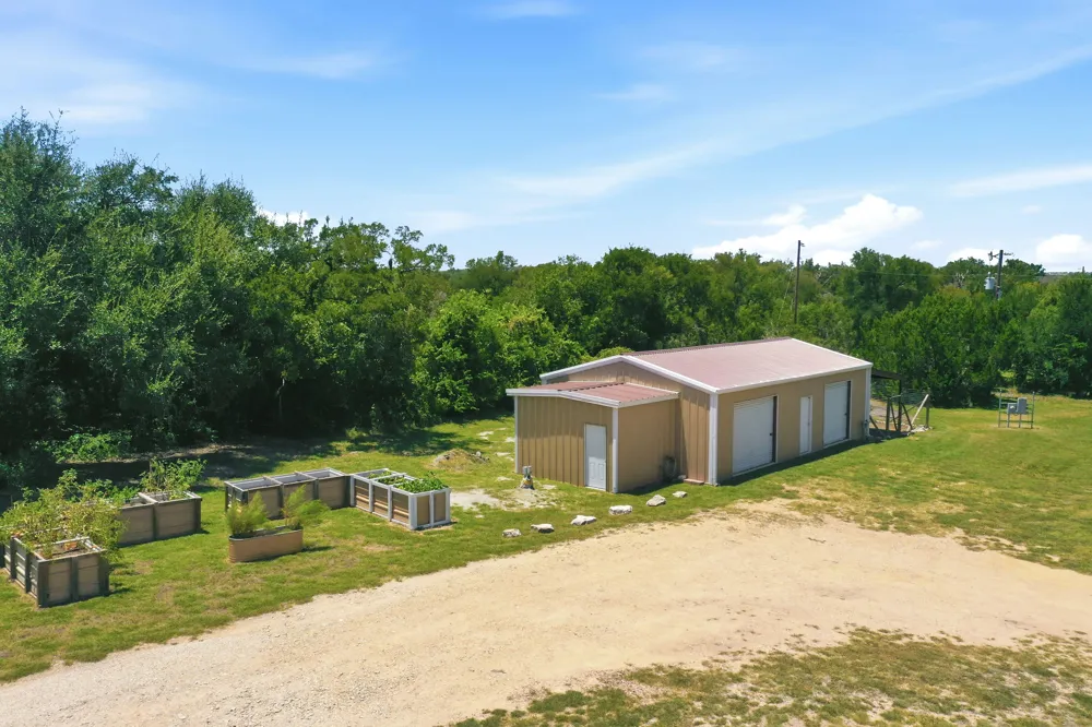 450 County Road 204 Liberty Hill, TX 78642